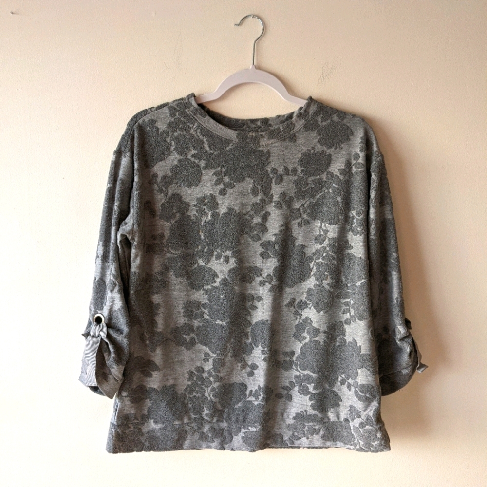 Vera Wang Sweater